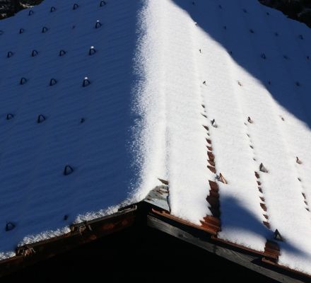 Śnieg na dachu